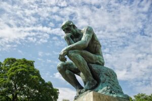 Picture of The Thinker statue